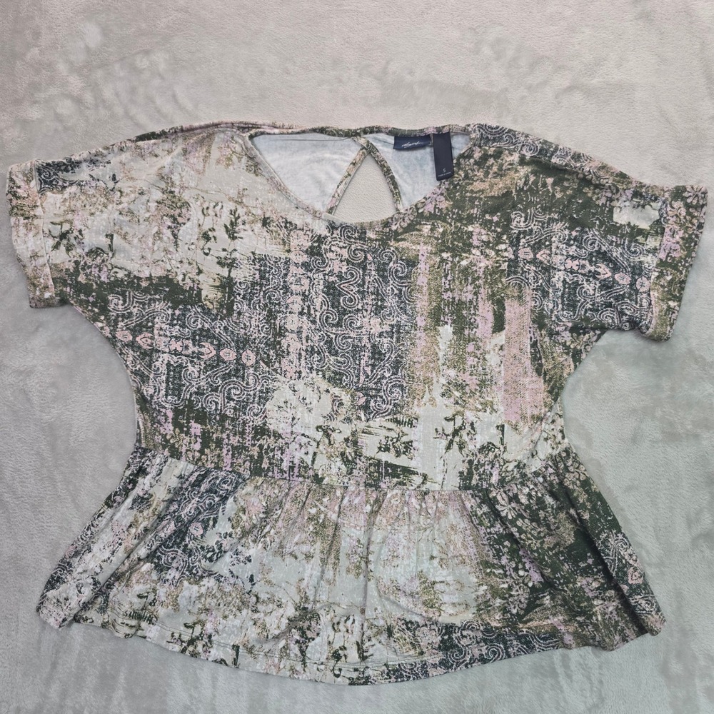 Daytrip Womens Green Pink Paisley Peplum Top Keyhole Back S IMR159-750